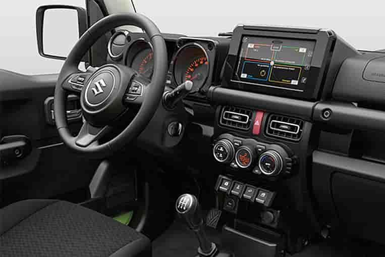 Suzuki Jimny cockpit